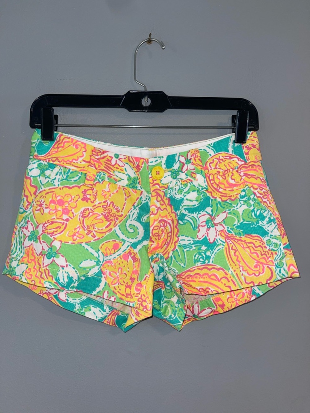 Lilly Pulitzer walsh shorts Pop goes the Lemur Size 000